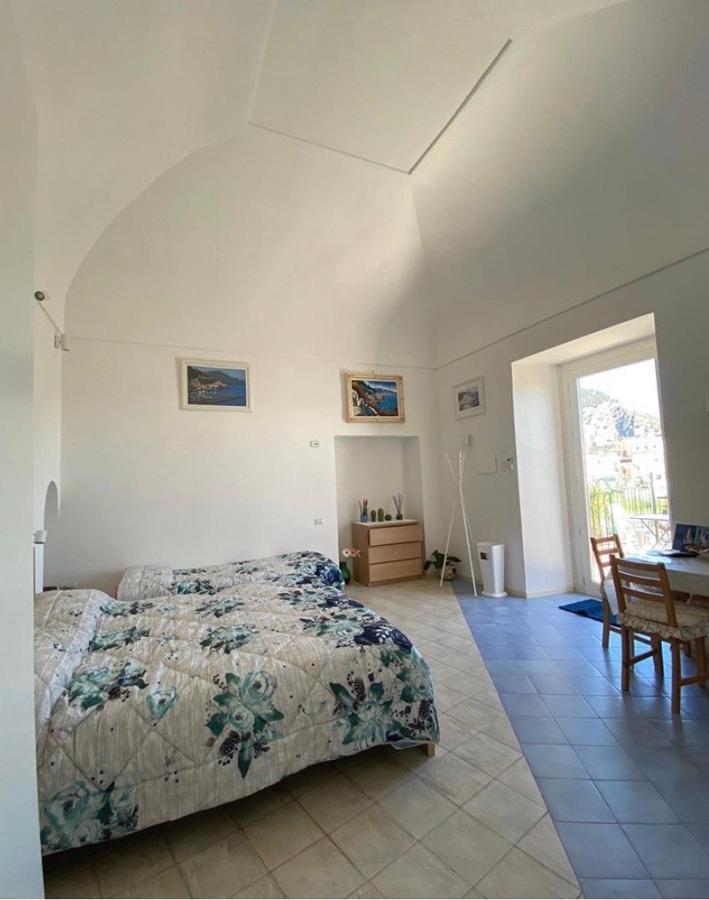 Lucy'S House - Comfortable Apartment In Amalfi Ngoại thất bức ảnh