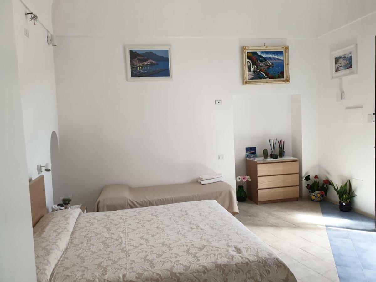 Lucy'S House - Comfortable Apartment In Amalfi Ngoại thất bức ảnh